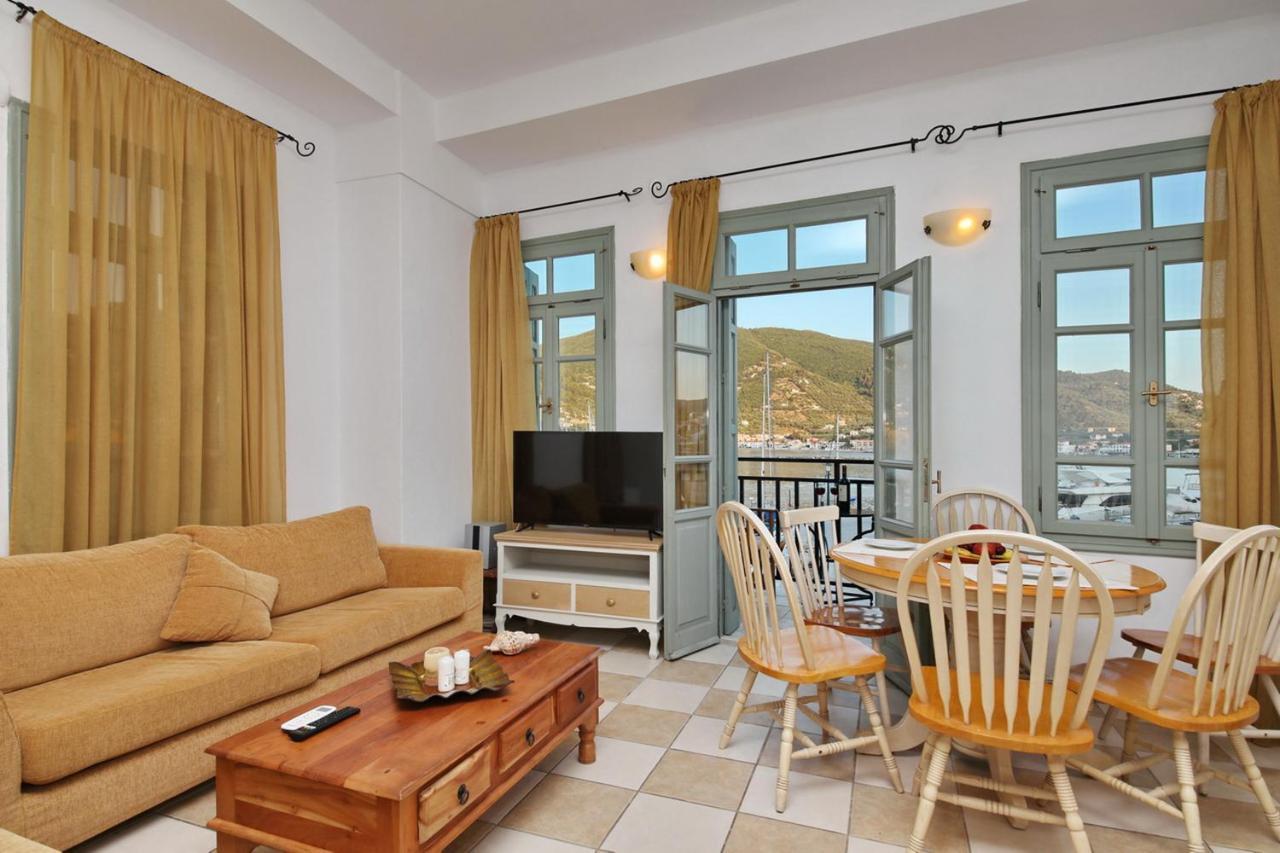 Faros Coastal Apartments Bandar Skopelos Luaran gambar