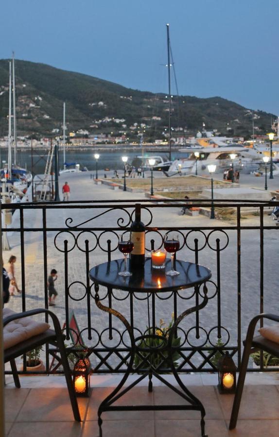Faros Coastal Apartments Bandar Skopelos Luaran gambar