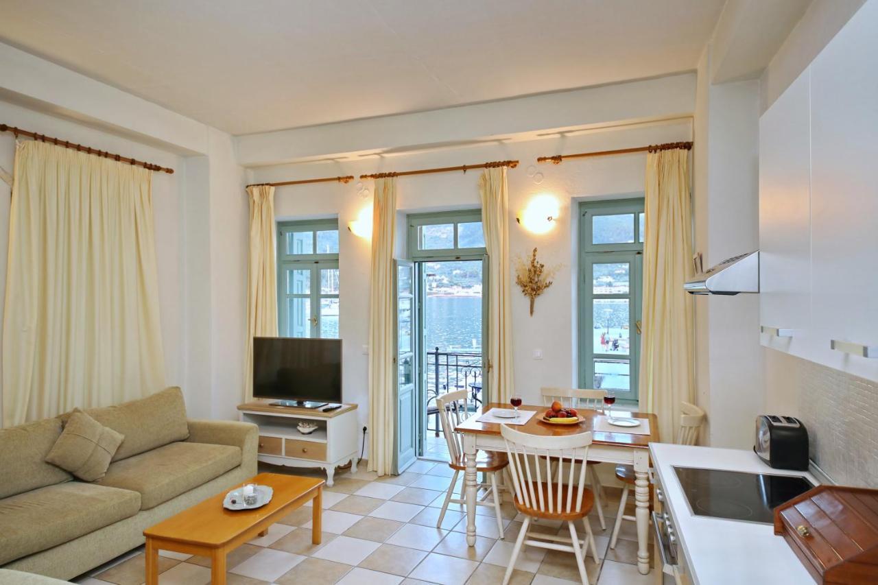 Faros Coastal Apartments Bandar Skopelos Luaran gambar