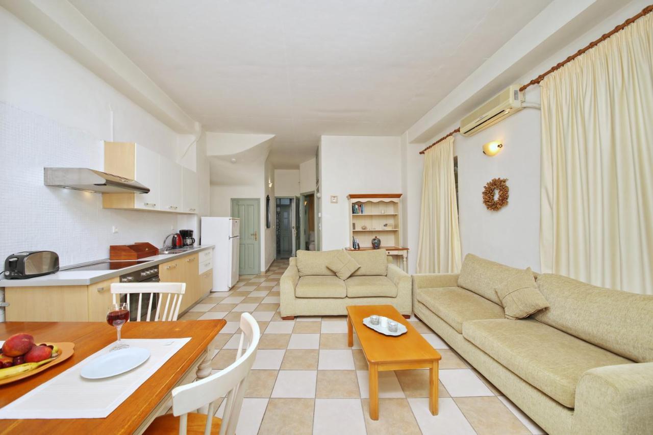 Faros Coastal Apartments Bandar Skopelos Luaran gambar