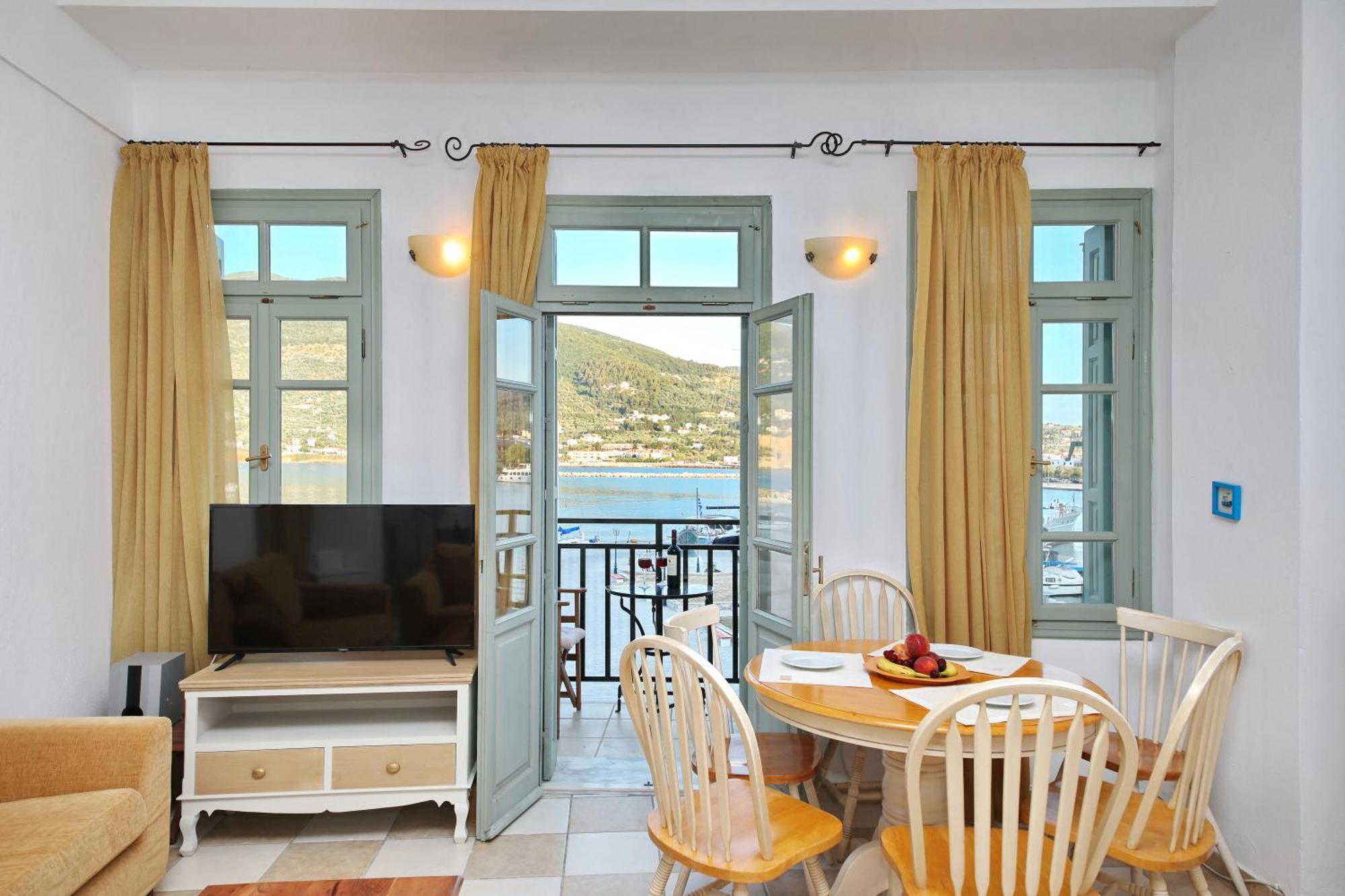 Faros Coastal Apartments Bandar Skopelos Luaran gambar