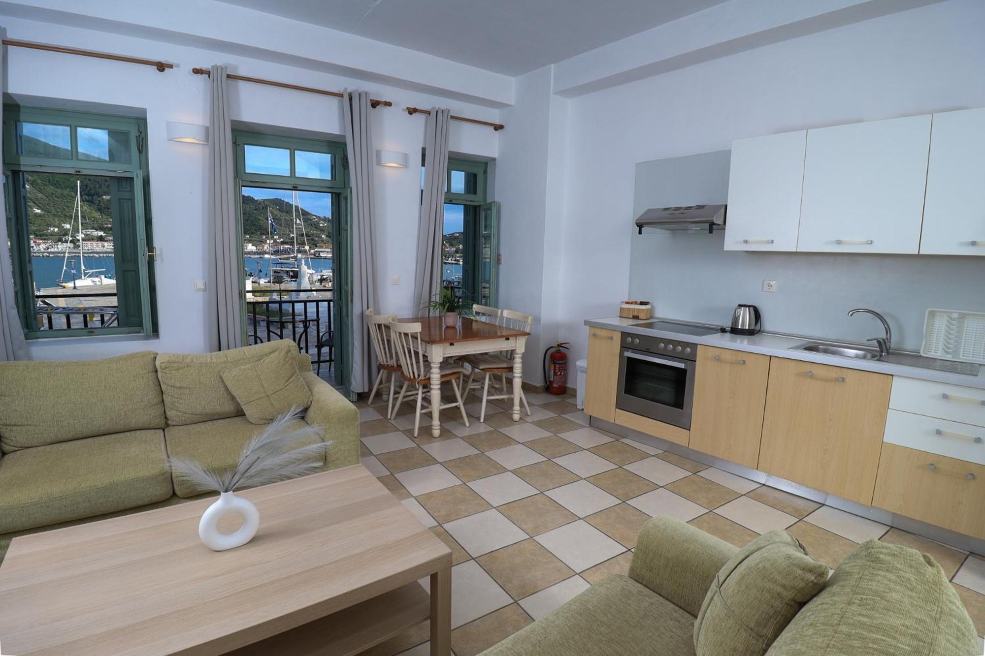 Faros Coastal Apartments Bandar Skopelos Luaran gambar