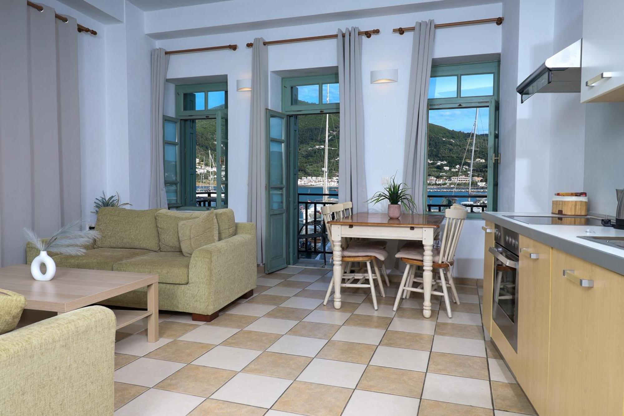 Faros Coastal Apartments Bandar Skopelos Luaran gambar
