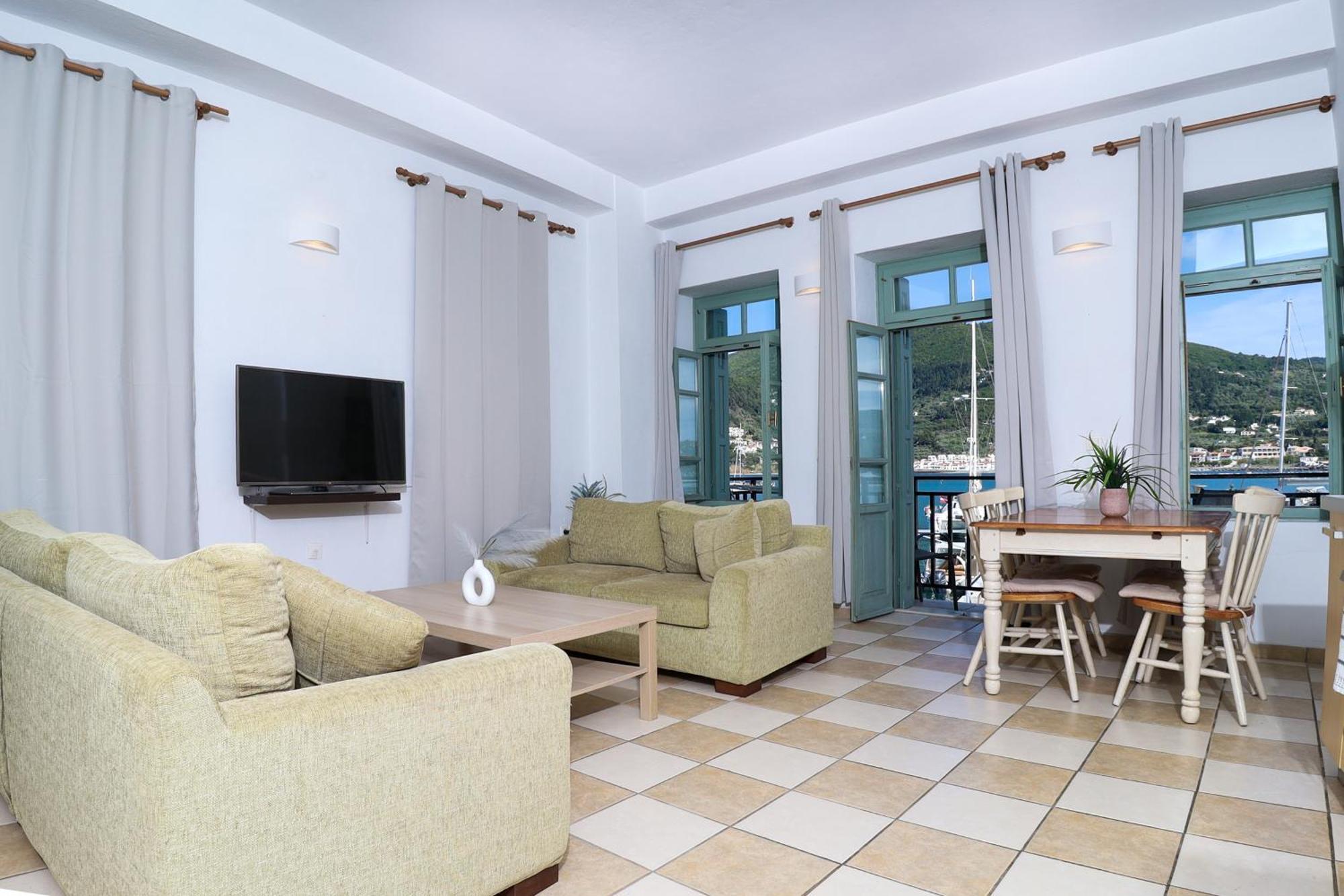Faros Coastal Apartments Bandar Skopelos Luaran gambar