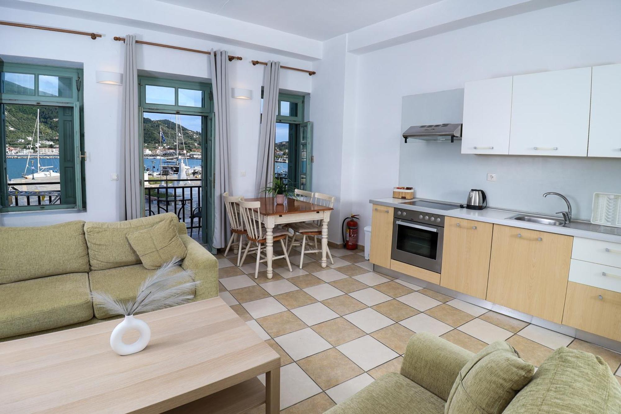 Faros Coastal Apartments Bandar Skopelos Luaran gambar